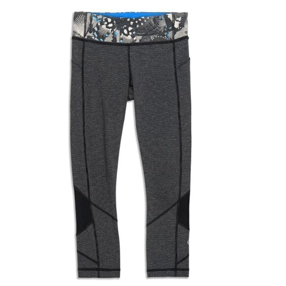 Lululemon Pace Rival Crop in Size 6 - Picture 1 of 6